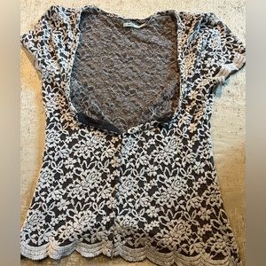 kimchi blue Made In Indonesia Beatiful
Lace Top M